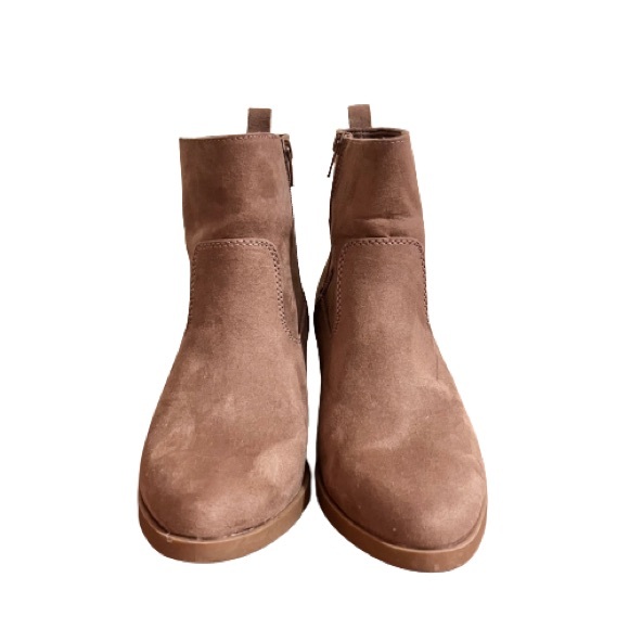 Suede Western Ankle boots in Mocha Latte - Picture 6 of 8